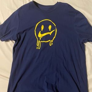 Nike T-shirt